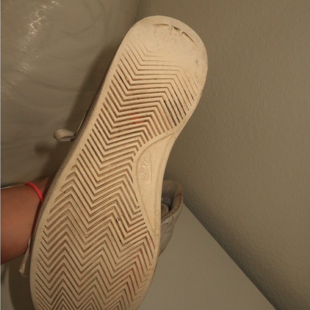 Retro Nike High Tops - Picture 10 of 10